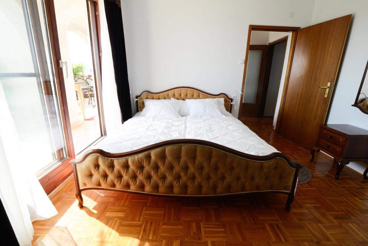 Apartment Glicinija 자다르 외부 사진